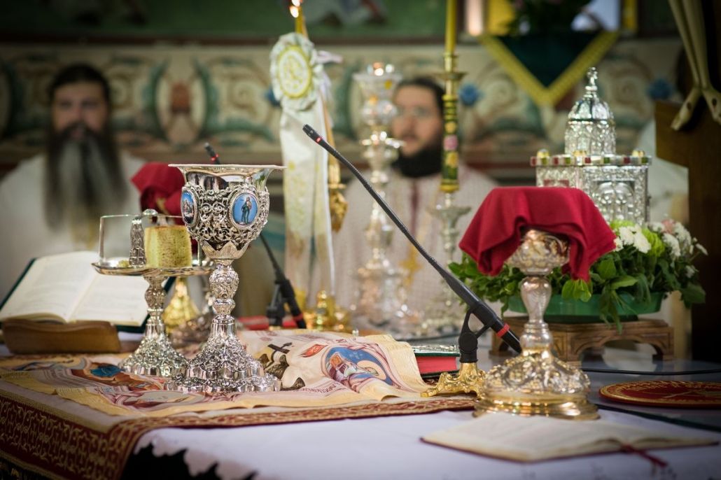 i-eorti-tou-agiou-efstathiou-sti-nea-ionia-011