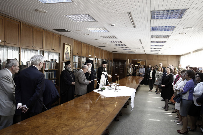 ÔÅËÅÓÇ ÁÃÉÁÓÌÏÕ ÓÔÏÍ ÁÑÅÉÏ ÐÁÃÏ ÁÐÏ ÔÏÍ ÁÑ×ÉÅÐÉÓÊÏÐÏ ÉÅÑÙÍÕÌÏ(EUROKINISSI/ÃÉÙÑÃÏÓ ÊÏÍÔÁÑÉÍÇÓ)