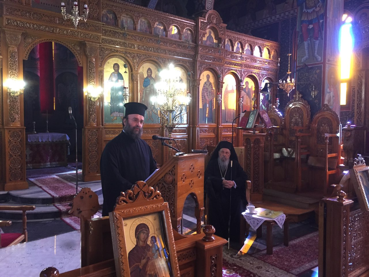 ieratiki_synaksi_Nikaia_Oct2017-1