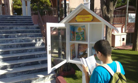 βιβλιοθήκη