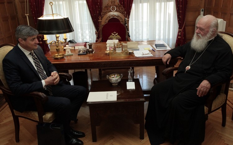 ÓÕÍÁÍÔÇÓÅÉÓ ÔÏÕ ÁÑ×ÉÅÐÉÓÊÏÐÏÕ ÉÅÑÙÍÕÌÏÕ (ÌÏËÄÁÂÏÓ  ÐÑÅÓÂÕÓ)-//×ÑÇÓÔÏÓ ÌÐÏÍÇÓ//