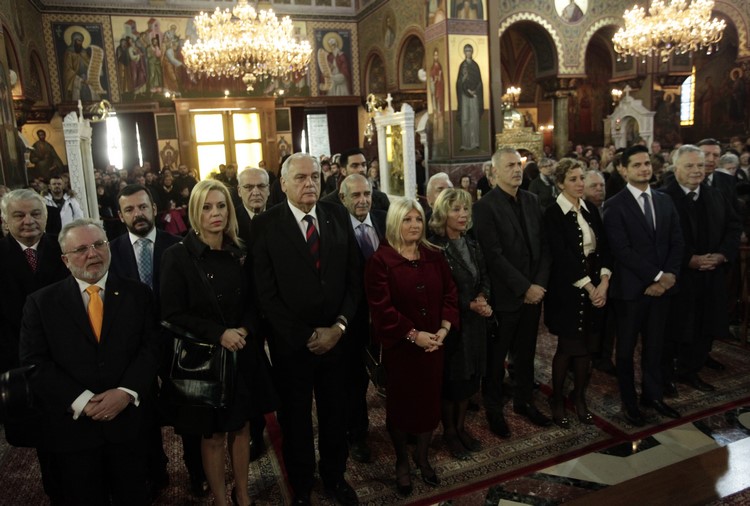 ÐÅÉÑÁÉÁÓ ÈÅÐÖÁÍÅÉÁ--ÈÅÉÁ ËÅÉÔÏÕÑÃÉÁ ÓÔÏÍ ÌÇÔÑÏÐÏËÉÔÉÊÏ ÍÁÏ ÔÏÕ ÐÅÉÑÁÉÁ ×ÏÑÏÓÔÁÔÏÕÍÔÏÓ ÔÏÕ ÁÑ×ÉÅÐÉÓÊÏÐÏÕ ÉÅÑÙÍÕÌÏÕ ÊÁÉ ÓÕÍËÅÉÔÏÕÑÃÏÕÍÔÏÓ ÔÏÕ ÌÇÔÑÏÐ ÐÅÉÑÁÉÁ ÓÅÑÁÖÅÉÌ//×ÑÇÓÔÏÓ ÌÐÏÍÇÓ