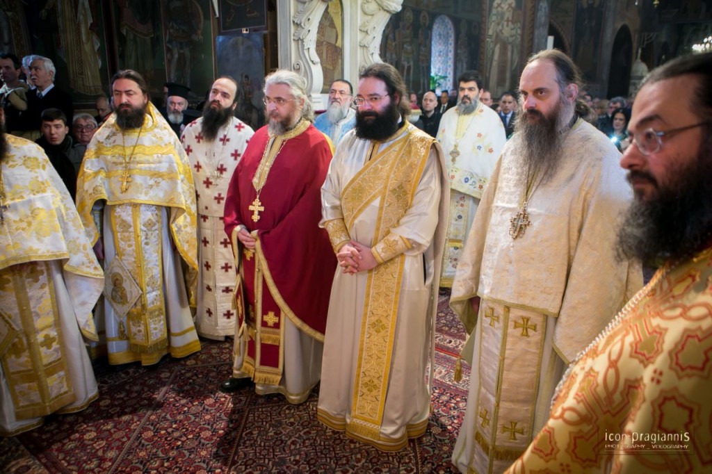 χειροτονία