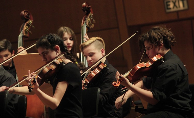 ÔÉÌÇÔÉÊÇ ÅÊÄÇËÙÓÇ ÃÉÁ ÔÇÍ ÓÕÌÐËÇÑÙÓÇ 10 ×ÑÏÍÙÍ ÁÐÏ ÔÇÍ ÅÊËÏÃÇ ÔÏÕ ÁÑ×ÉÅÐÉÓÊÏÐÏÕ ÉÅÑÙÍÕÌÏÕ //×ÑÇÓÔÏÓ ÌÐÏÍÇÓ