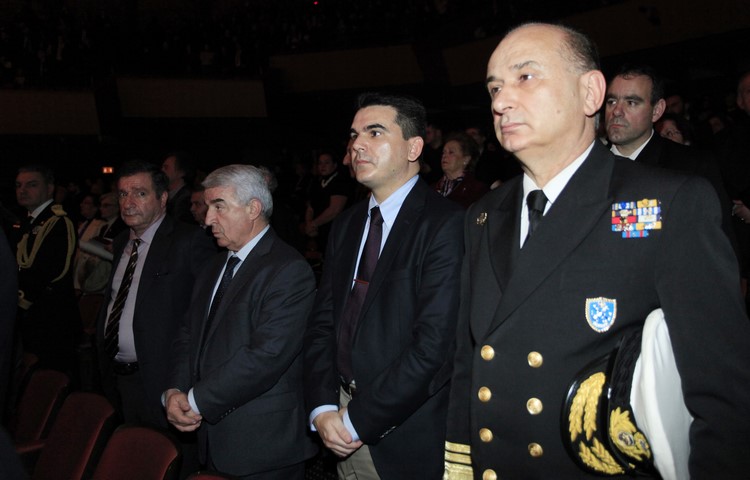 ÔÉÌÇÔÉÊÇ ÅÊÄÇËÙÓÇ ÃÉÁ ÔÇÍ ÓÕÌÐËÇÑÙÓÇ 10 ×ÑÏÍÙÍ ÁÐÏ ÔÇÍ ÅÊËÏÃÇ ÔÏÕ ÁÑ×ÉÅÐÉÓÊÏÐÏÕ ÉÅÑÙÍÕÌÏÕ //×ÑÇÓÔÏÓ ÌÐÏÍÇÓ