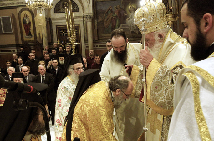 χειροτονία