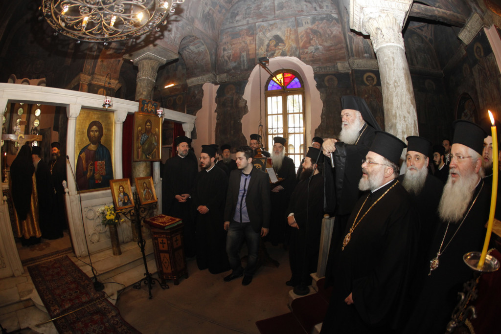 ÓÕÍÅÄÑÉÁÓÇ ÔÇÓ ÉÅÑÁÑ×ÉÓÁ ÔÇÓ ÅÊÊËÇÓÉÁÓ ÔÇÓ ÅËËÁÄÁÓ--ÅÊËÏÃÇ ÌÇÔÑÏÐÏËÉÔÇ ÌÁÑÙÍÅÉÁÓ-ÊÏÌÏÇÍÇÓ--×ÑÇÓÔÏÓ ÌÐÏÍÇÓ/