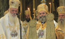 χειροτονία