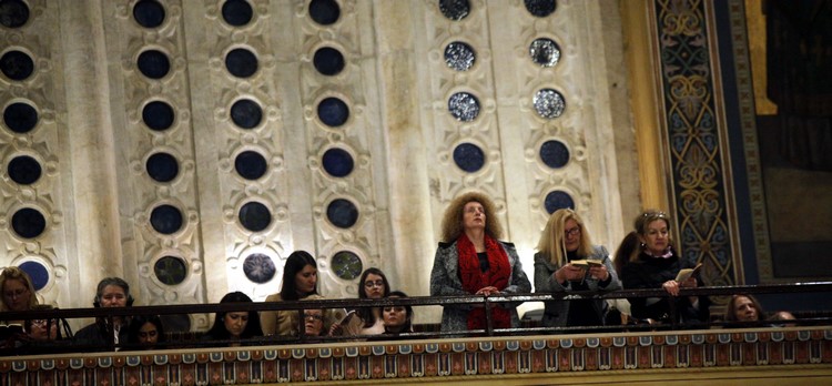 Ï ÁÑ×ÉÅÐÉÓÊÏÐÏÓ ÉÅÑÙÍÕÌÏÓ ÓÔÇÍ ÁÊÏËÏÕÈÉÁ ÔÏÕ ÁÊÁÈÉÓÔÏÕ ÕÌÍÏÕ//×ÑÇÓÔÏÓ ÌÐÏÍÇÓ