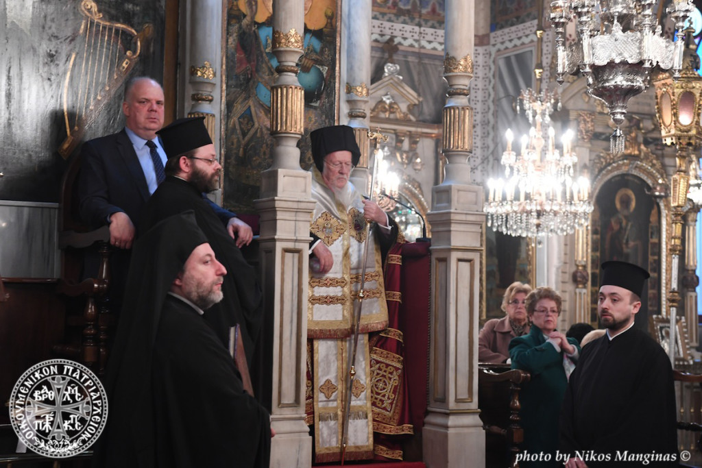 ΕΥΑΓΓΕΛΙΣΤΡΙΑ