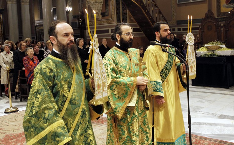 ÊÕÑÉÁÊÇ ÔÙÍ ÂÁÉÙÍ --ÌÇÔÑÏÐÏËÇ ÁÈÇÍÙÍ--×ÑÇÓÔÏÓ ÌÐÏÍÇÓ/