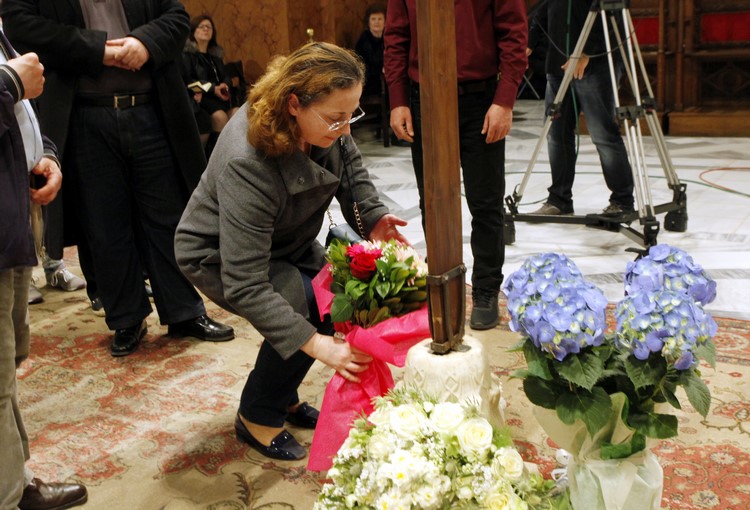 ÌÅÃÁËÇ ÐÅÌÐÔÇ--ÁÊÏËÏÕÈÉÁ ÔÏÕ ÍÕÌÖÉÏÕ--ÓÔÁÕÑÙÓÇ ÔÏÕ ×ÑÉÓÔÏÕ--×ÑÇÓÔÏÓ ÌÐÏÍÇÓ