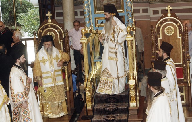 Ï ÁÑ×ÉÅÐÉÓÊÏÐÏÓ ÉÅÑÙÍÕÌÏÓ ÓÔÇÍ ÈÅÉÁ ËÅÉÔÏÕÑÃÉÁ ÓÔÇÍ ÌÇÔÑÏÐÏËÇ ÁÈÇÍÙÍ ÃÉÁ ÔÇÍ ÊÕÑÉÁÊÇ ÔÇÓ ÐÅÍÔÇÊÏÓÔÇÓ--×ÑÇÓÔÏÓ ÌÐÏÍÇÓ