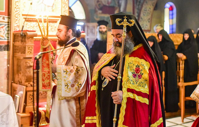 27405793567_07e9dc656b_z