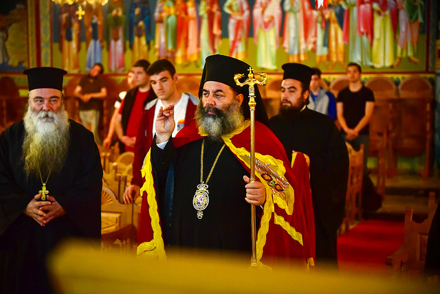 27995186358_6e94b379c7_z