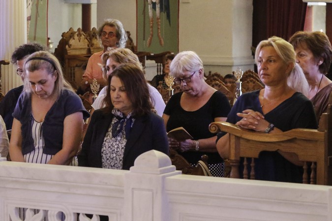 ÅÐÉÌÍÇÌÏÓÕÍÇ ÄÅÇÓÇ ÁÐÏ ÔÏÍ ÁÑ×ÉÅÐÉÓÊÏÐÏ ÉÅÑÙÍÕÌÏ ÃÉÁ ÔÁ ÈÕÌÁÔÁ ÔÙÍ ÐÕÑÊÁÃÉÙÍ ÓÔÏ ÍÔÁÏÕ ÐÅÍÔÅËÇÓ (Eurokinissi/ÊÏÍÔÁÑÉÍÇÓ ÃÉÙÑÃÏÓ)