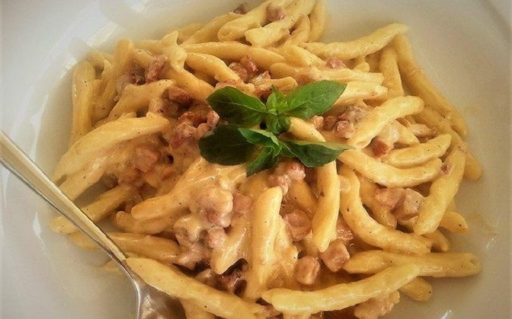 σκιουφιχτά