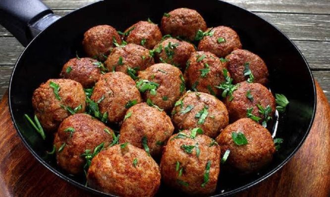 κεφτεδάκια