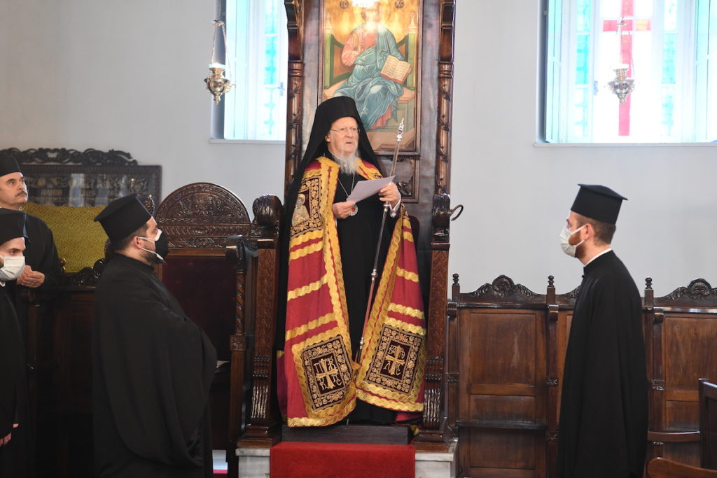 οικουμενικός