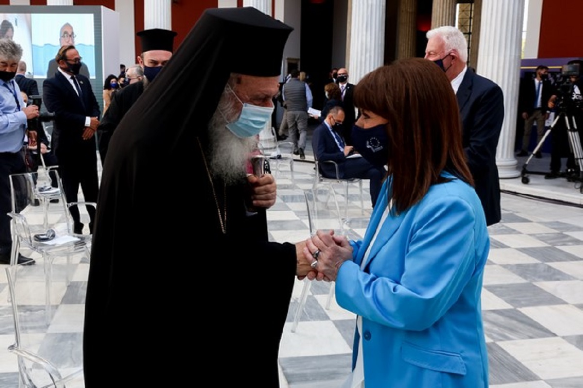 αρχιεπίσκοπος