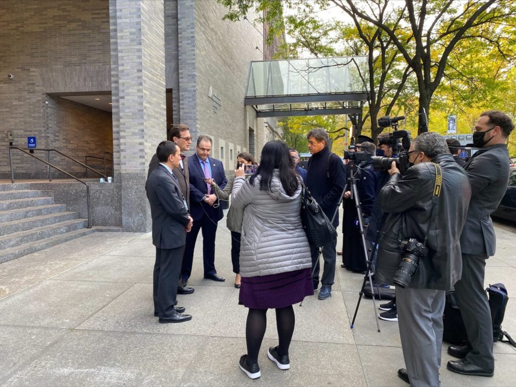 οικουμενικός