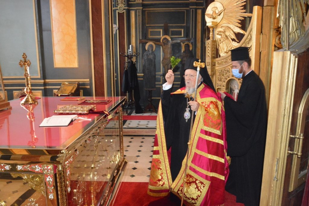 οικουμενικός