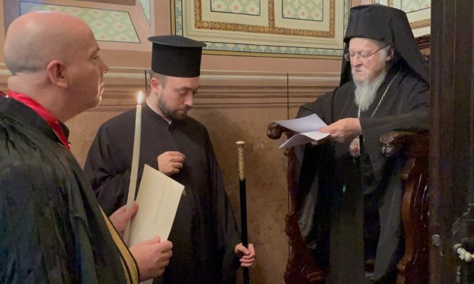 οικουμενικός