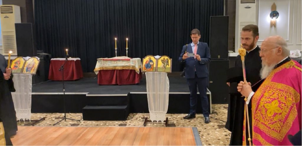 χοροστασία