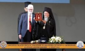 οικουμενικός