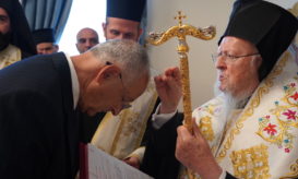 οικουμενικός