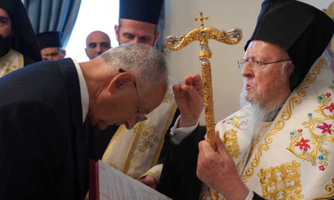 οικουμενικός