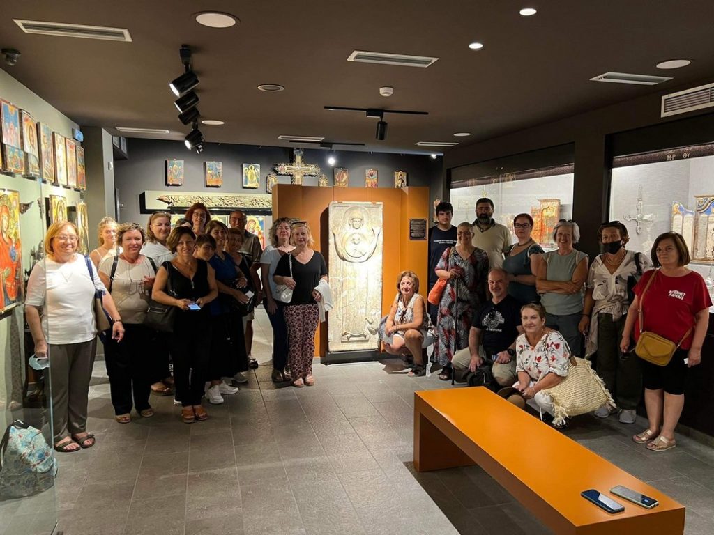 μακρυνίτσα