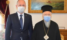 οικουμενικός