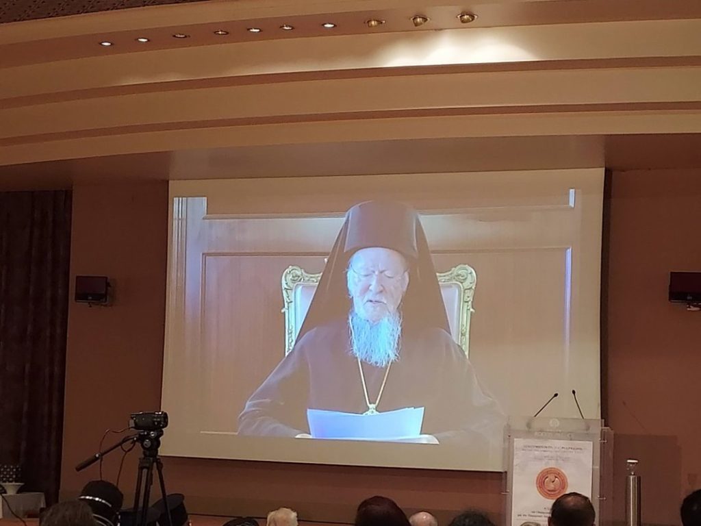 οικουμενικός