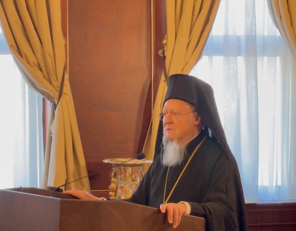 οικουμενικός