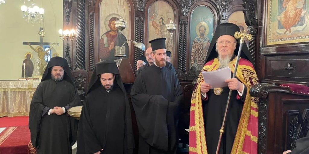 οικουμενικός