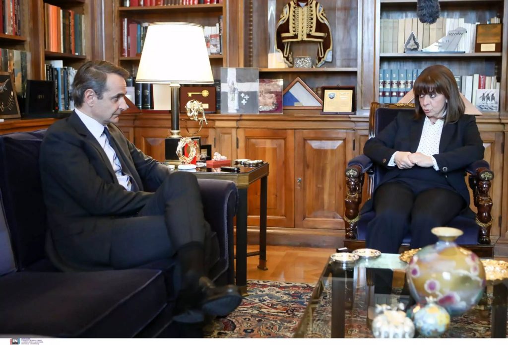 μητσοτάκης