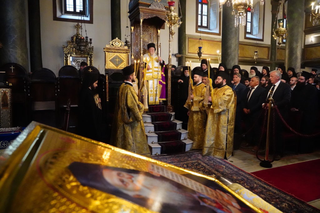 οικουμενικός