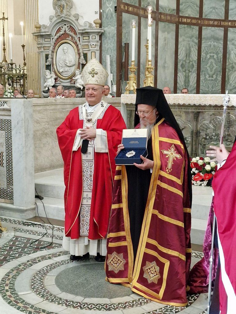 αρχιεπισκοπος σαλέρνο