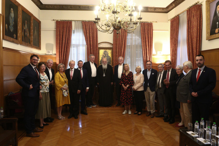 αρχιεπίσκοπος