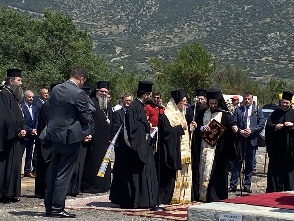 οικουμενικός