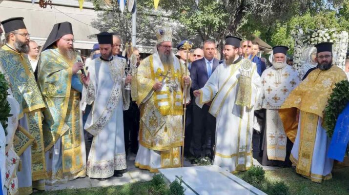 χειροτονία