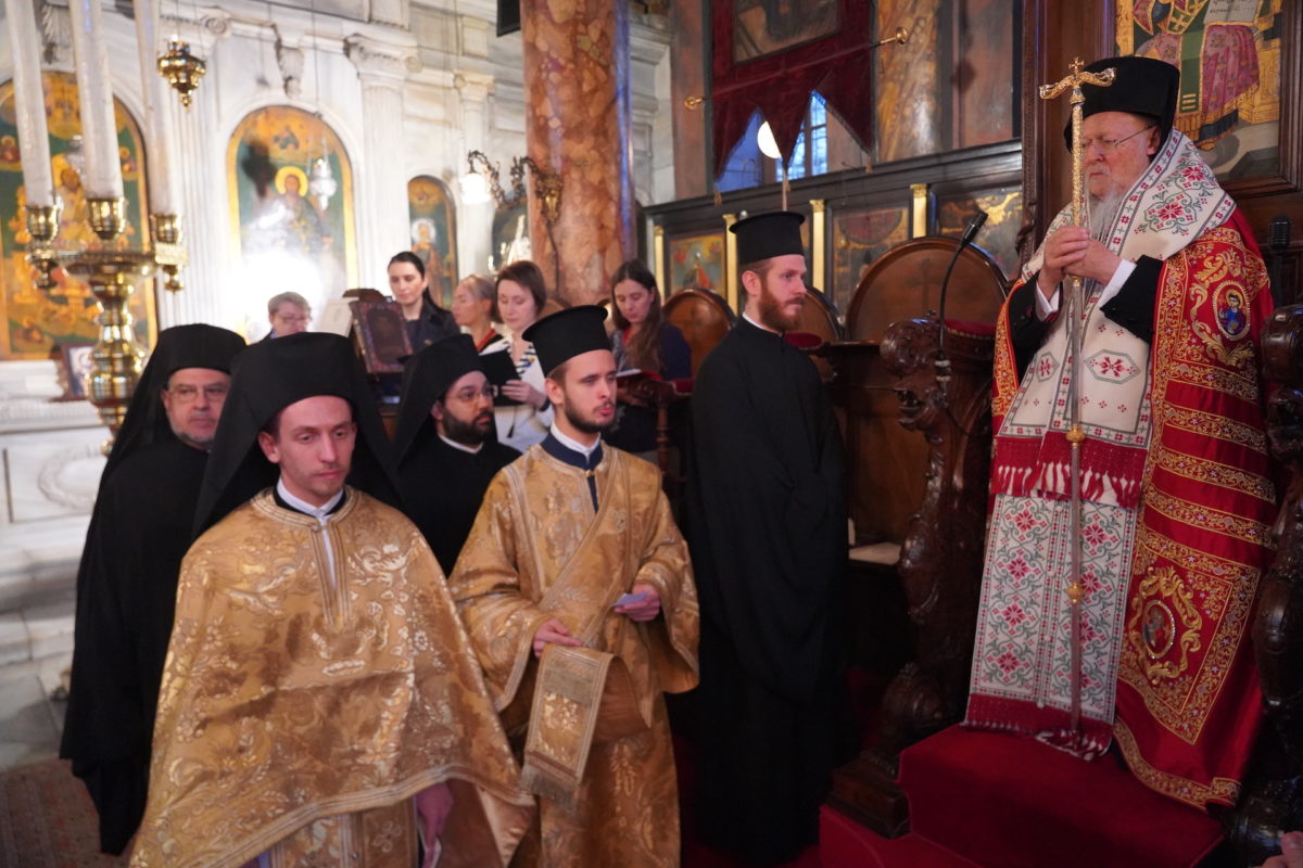 οικουμενικός