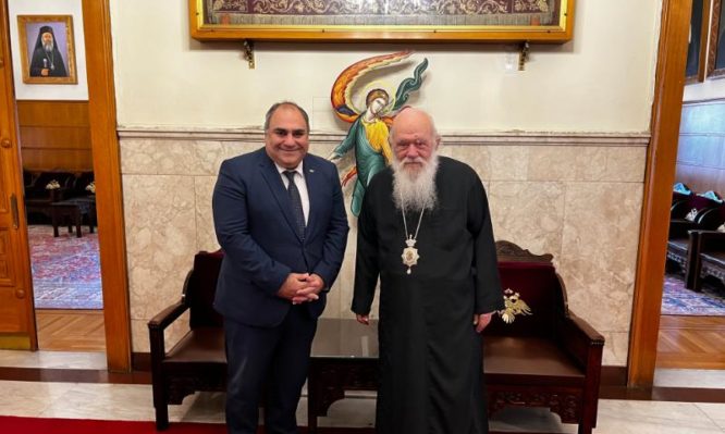 αρχιεπίσκοπος