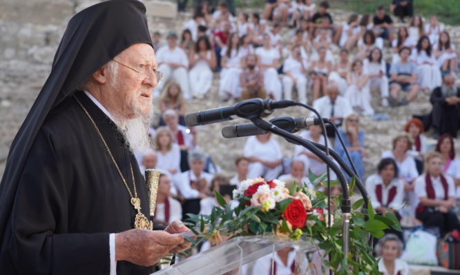 οικουμενικός