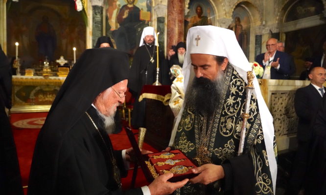 οικουμενικός