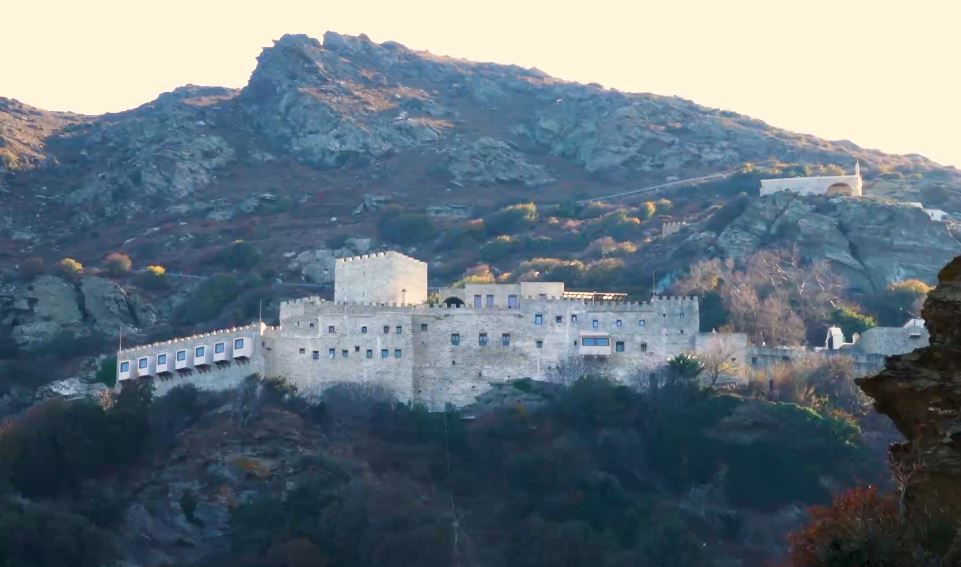 μονή παναχράντου