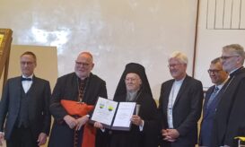 οικουμενικός